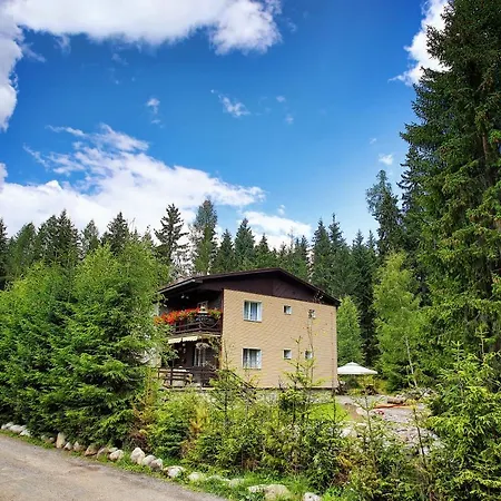 Horska Ziaranka بيت خشبي