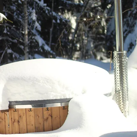 Horska Ziaranka بيت خشبي